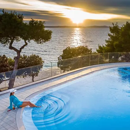 Hotel Pinija 4*