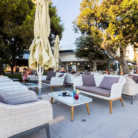 Hotel Pinija 4*