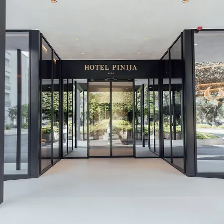 Hotel Pinija