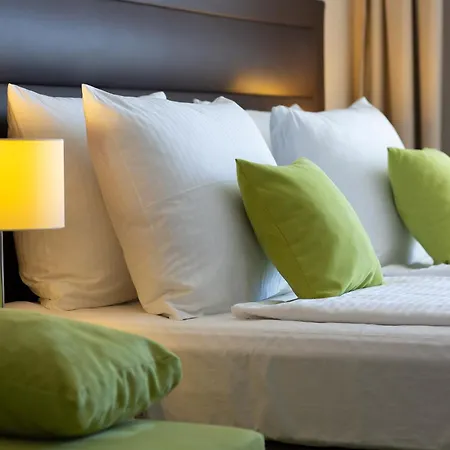 Hotel Pinija Petrcane