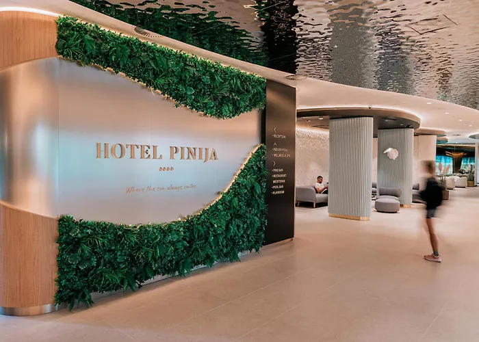Hotel Pinija Petrčane